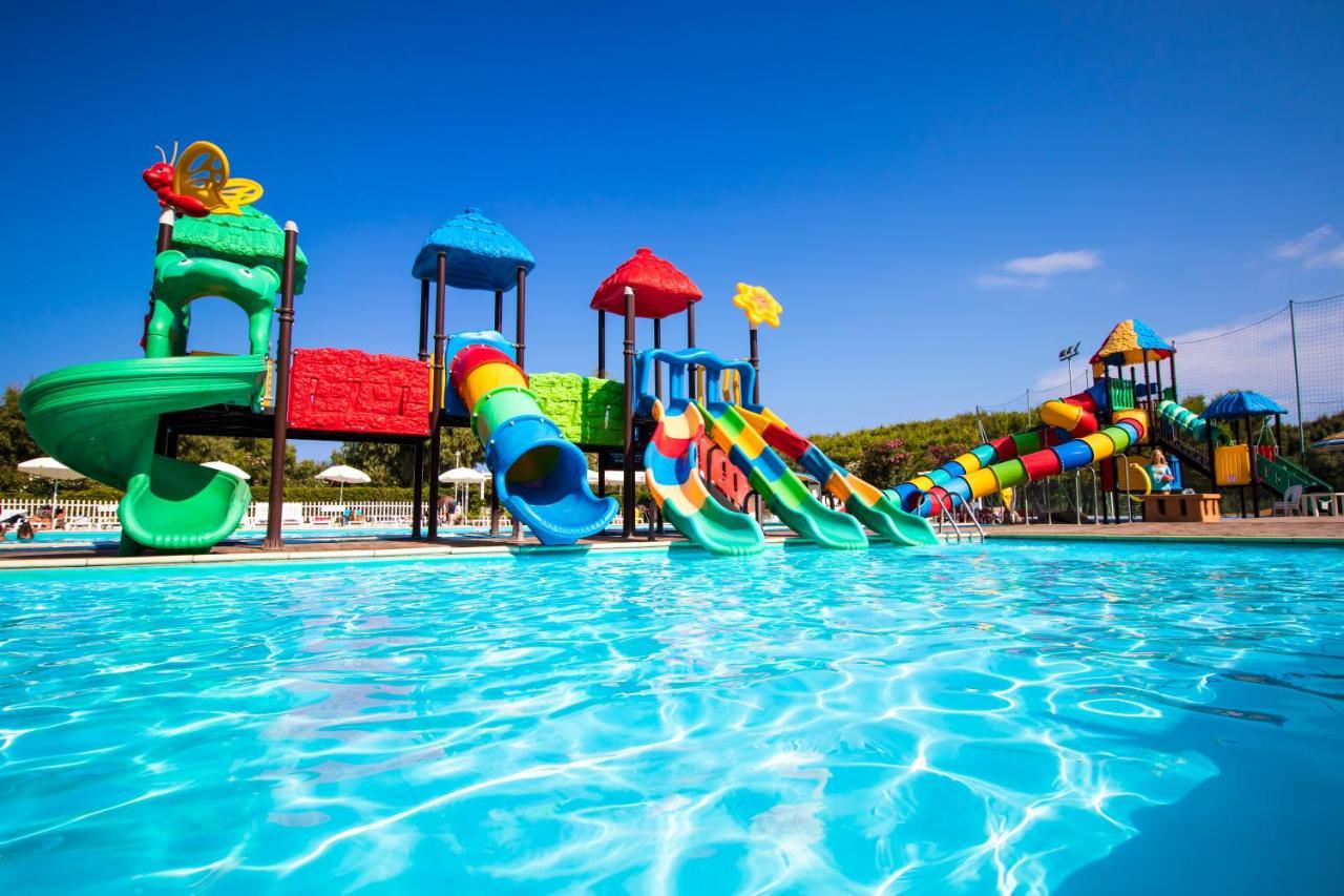 Village & Camping La Foce Valledoria (Sardinia) Exterior foto
